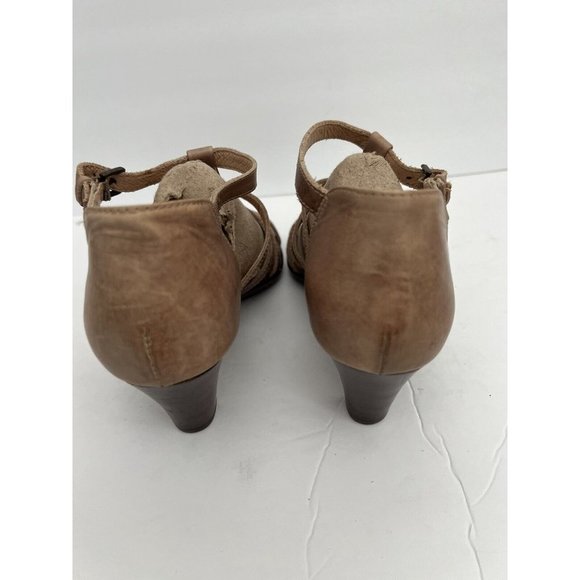 Soft Womens Solana Sandal 7 W Wide Buckle Strappy Heels Brown Leather G… - Picture 6 of 10